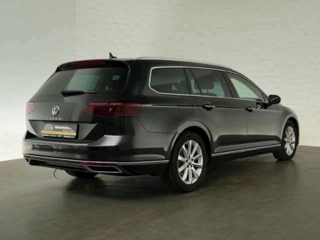 Volkswagen Passat DSG Elegance Elegance Variant