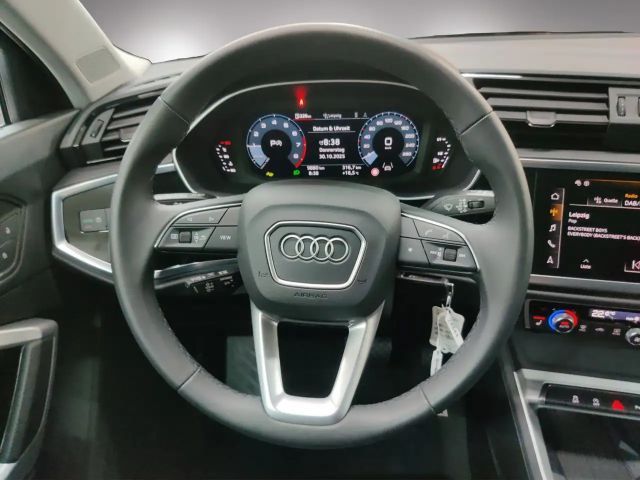 Audi Q3 35 TFSI S-Tronic
