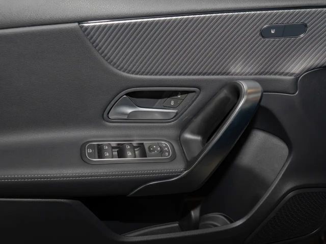 Mercedes-Benz A 180 Progressive