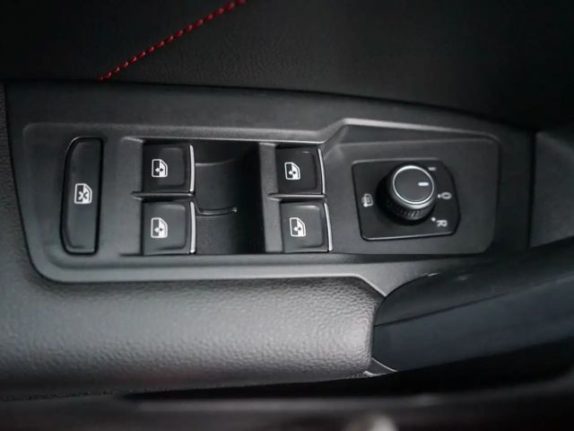 Volkswagen Tiguan 2.0 TSI 4Motion Sport