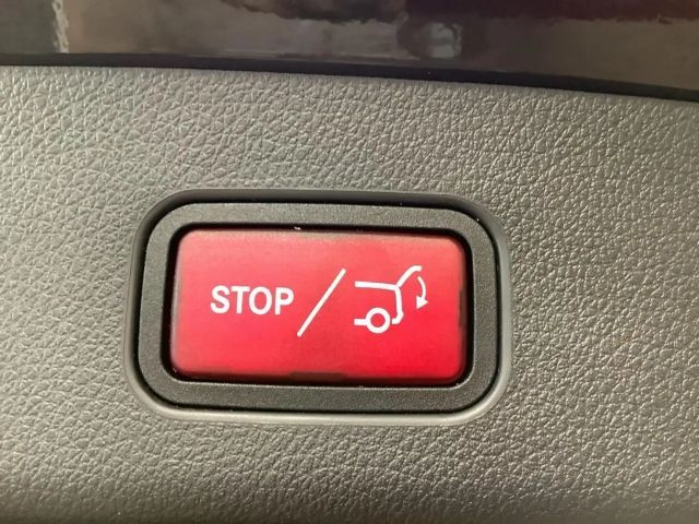 Mercedes-Benz GLC 300 4MATIC AMG Line