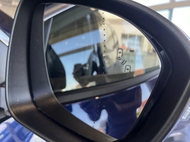 Renault Espace E-Tech Hybrid Iconic