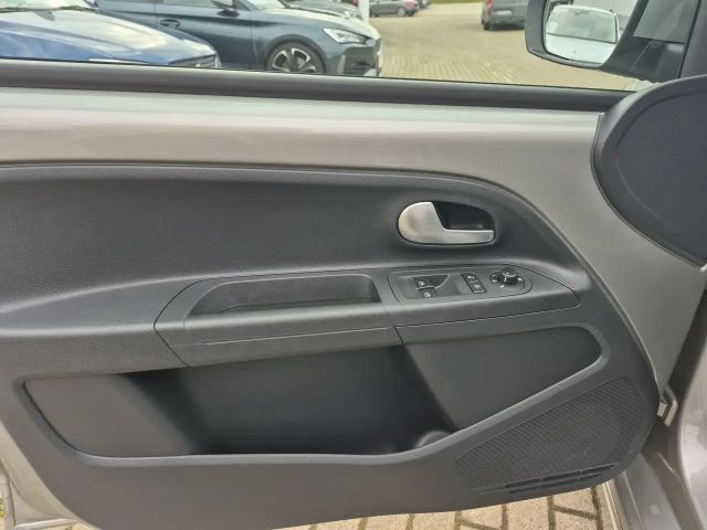 Volkswagen e-up! Plus Style