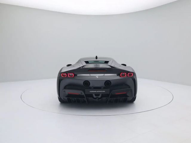 Ferrari SF90 Stradale