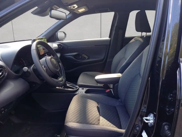 Toyota Yaris Cross Teamplayer,Safety-Paket,Winter-Paket