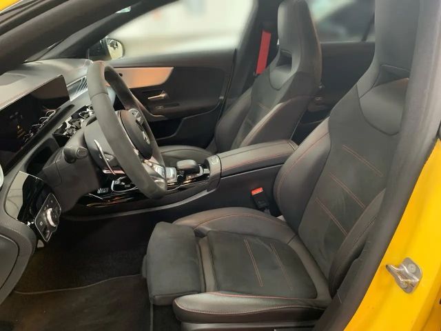 Mercedes-Benz CLA 35 AMG 4MATIC AMG Line Coupé