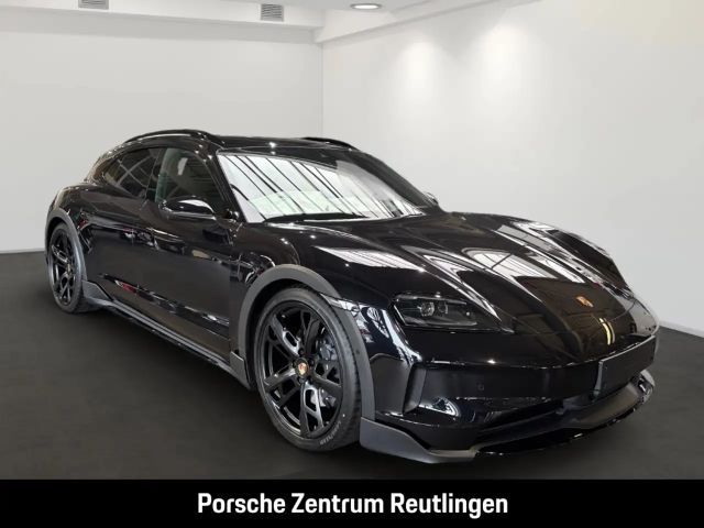 Porsche Taycan 4 Cross Turismo