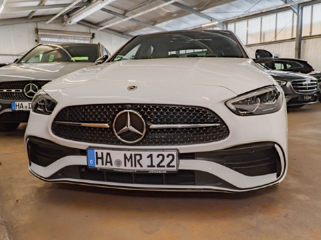 Mercedes-Benz C 200 AMG Line Sedan