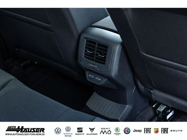 Volkswagen T-Roc 1.5 TSI DSG Life