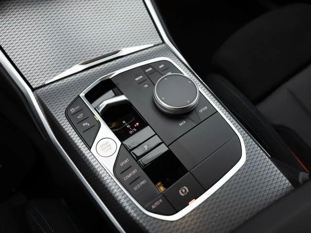 BMW 320 320d M-Sport Touring