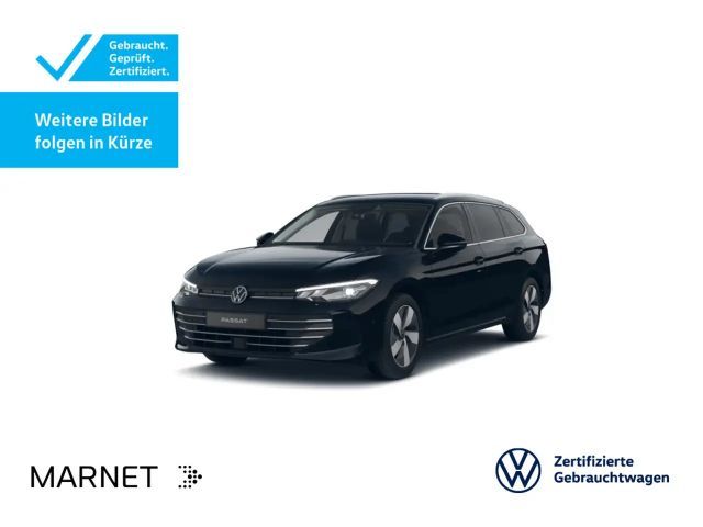 Volkswagen Passat 1.5 eTSI Business DSG Variant
