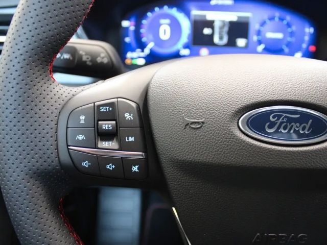 Ford Focus ST Line Wagon