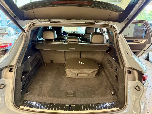 Porsche Cayenne E-Hybrid S