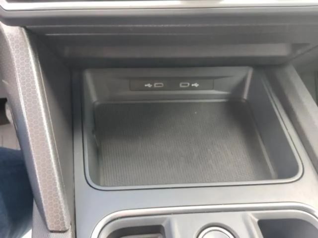 Seat Leon 1.5 eTSI DSG Sportstourer Style
