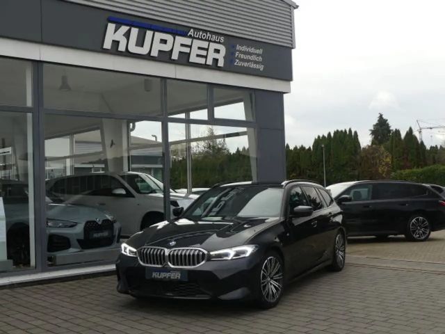 BMW 320 320i Touring