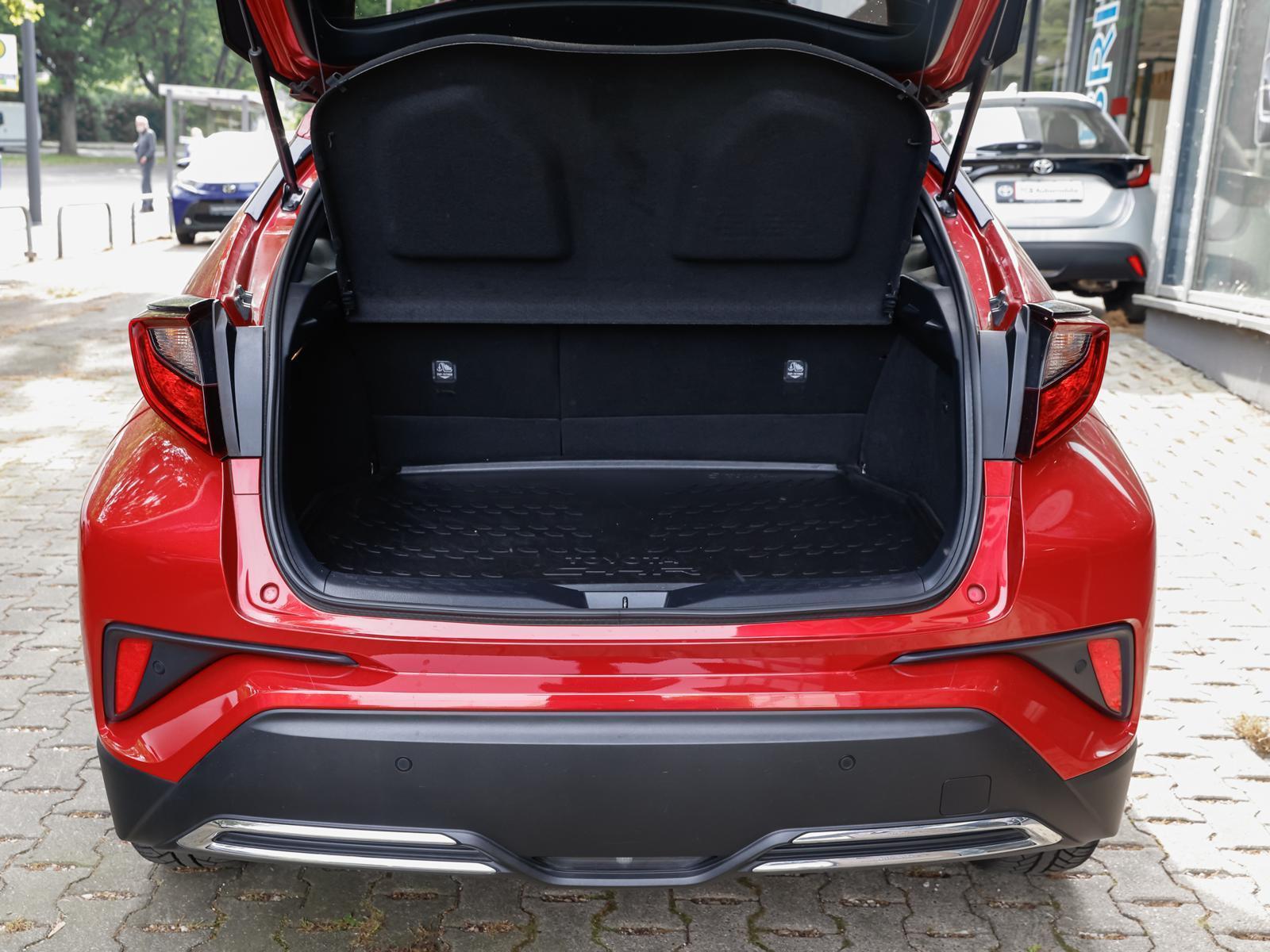 Toyota C-HR 5-deurs Plus