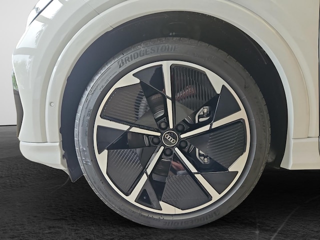 Audi Q4 e-tron SUV 45 e-tron Audi Q4 e-tron