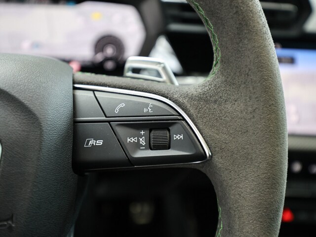 Audi RS3 Quattro S-Tronic Sedan