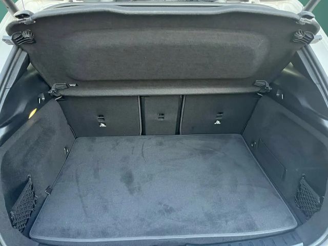 Mercedes-Benz EQA 350 4MATIC AMG Line