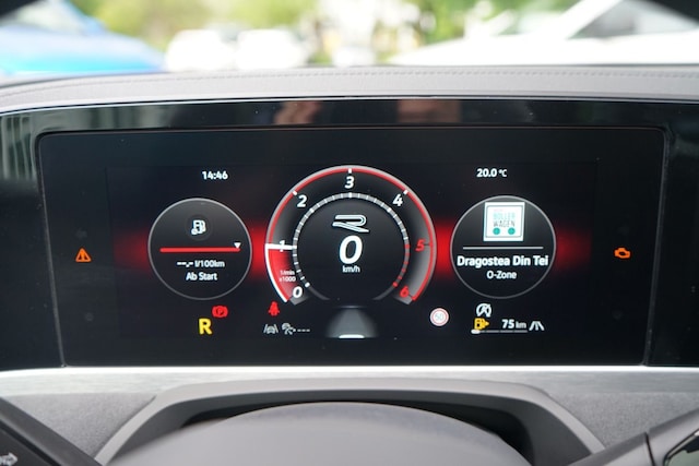 Volkswagen Passat 2.0 TDI R-Line Variant