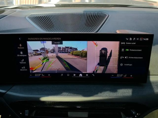 BMW 330 330e M-Sport Touring xDrive