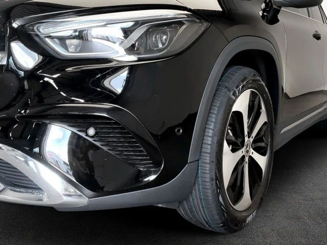 Mercedes-Benz GLA 180 GLA