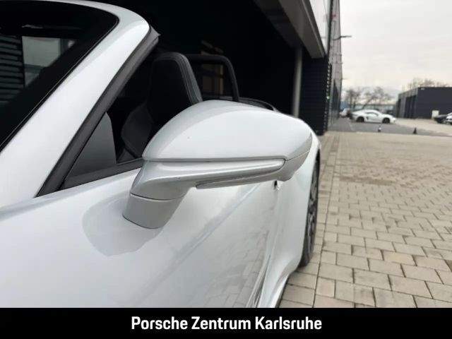 Porsche 992 4 Cabrio Carrera GTS