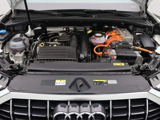 Audi Q3 S-Line S-Tronic