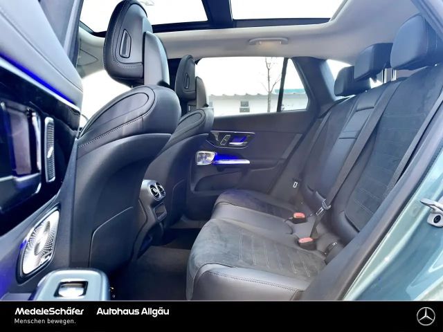 Mercedes-Benz GLC 300 4MATIC AMG Line