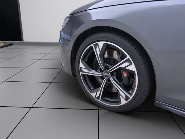 Audi S4 Avant Quattro