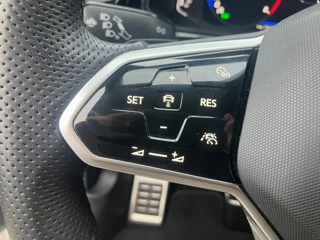 Volkswagen T-Roc Cabriolet DSG R-Line