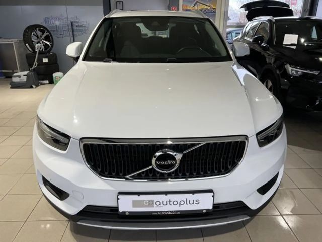 Volvo XC40 Momentum T3