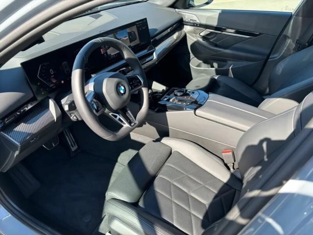 BMW 540 540d M-Sport Touring xDrive