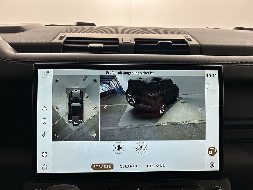 Land Rover Defender 110