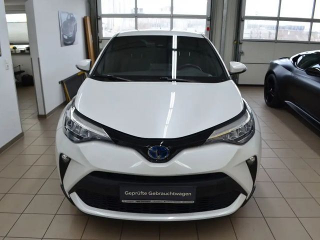 Toyota C-HR Hybride Team D