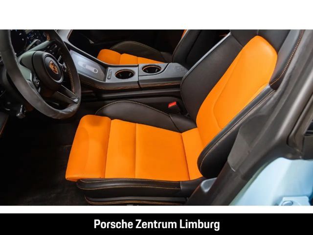 Porsche Taycan Cross Turismo Turbo