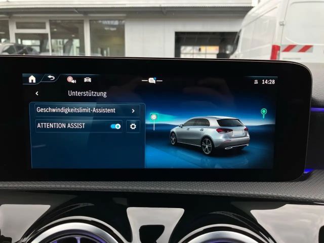 Mercedes-Benz A 200 AMG Line