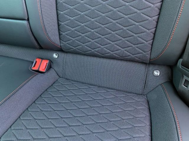 Seat Leon 1.5 eTSI DSG FR-lijn