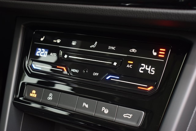 Volkswagen Touran 1.5 TSI DSG Highline