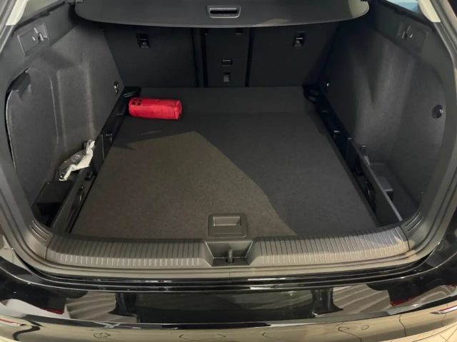 Volkswagen Golf 1.5 TSI Golf VIII Variant