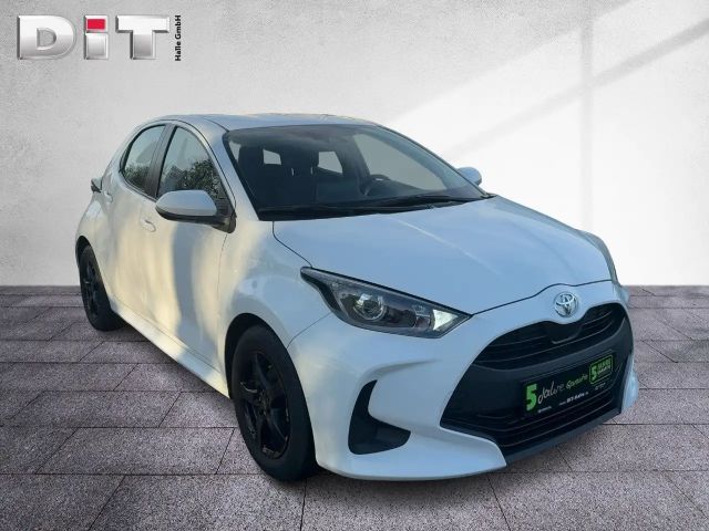 Toyota Yaris 1.0 VVT-i Comfort Hatchback