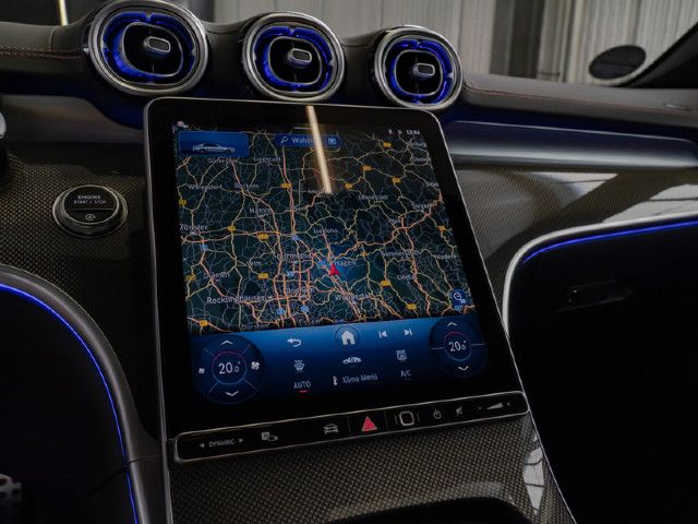 Mercedes-Benz C 200 AMG Line Sedan