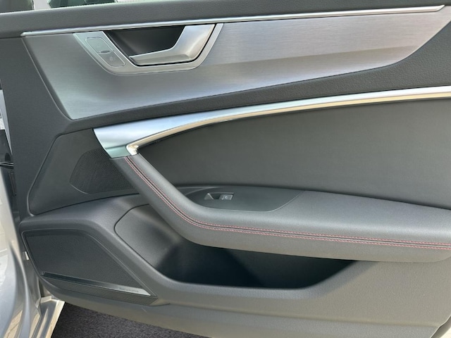 Audi S6 Avant Quattro