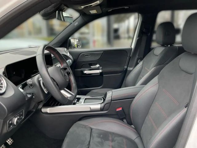 Mercedes-Benz EQB 300 4MATIC AMG Line