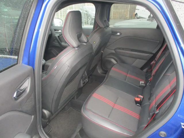 Renault Captur EDC Hybrid RS