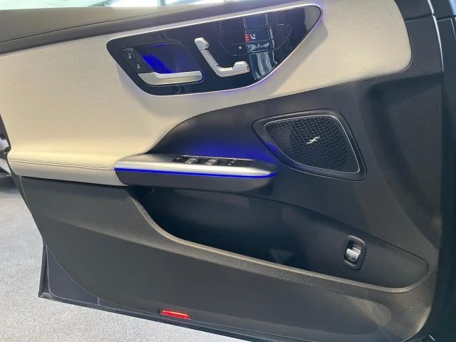 Mercedes-Benz C 180 AMG Line Sedan