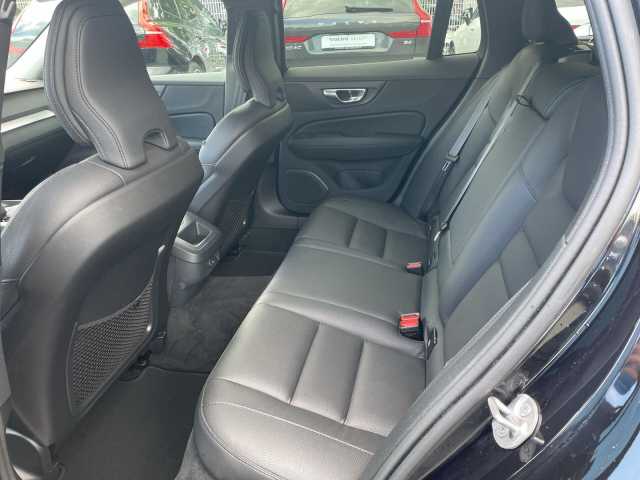 Volvo V60 18'