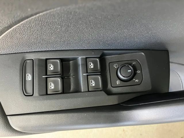 Volkswagen T-Cross 4Me TSI