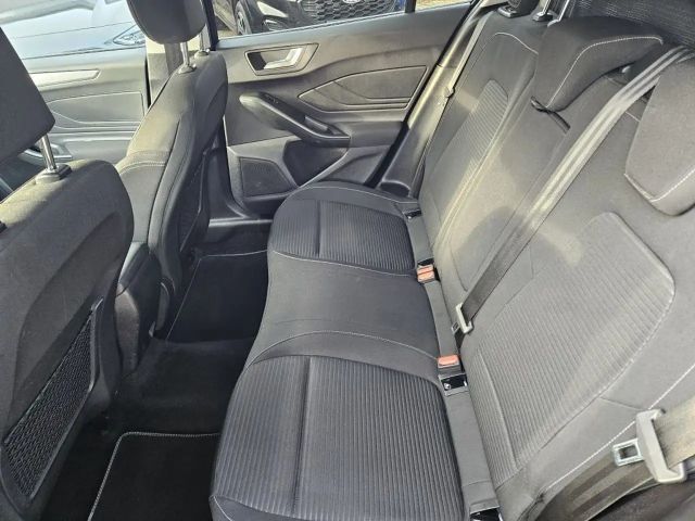 Ford Focus EcoBoost Titanium Wagon