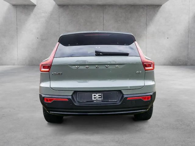 Volvo XC40 Dark Plus